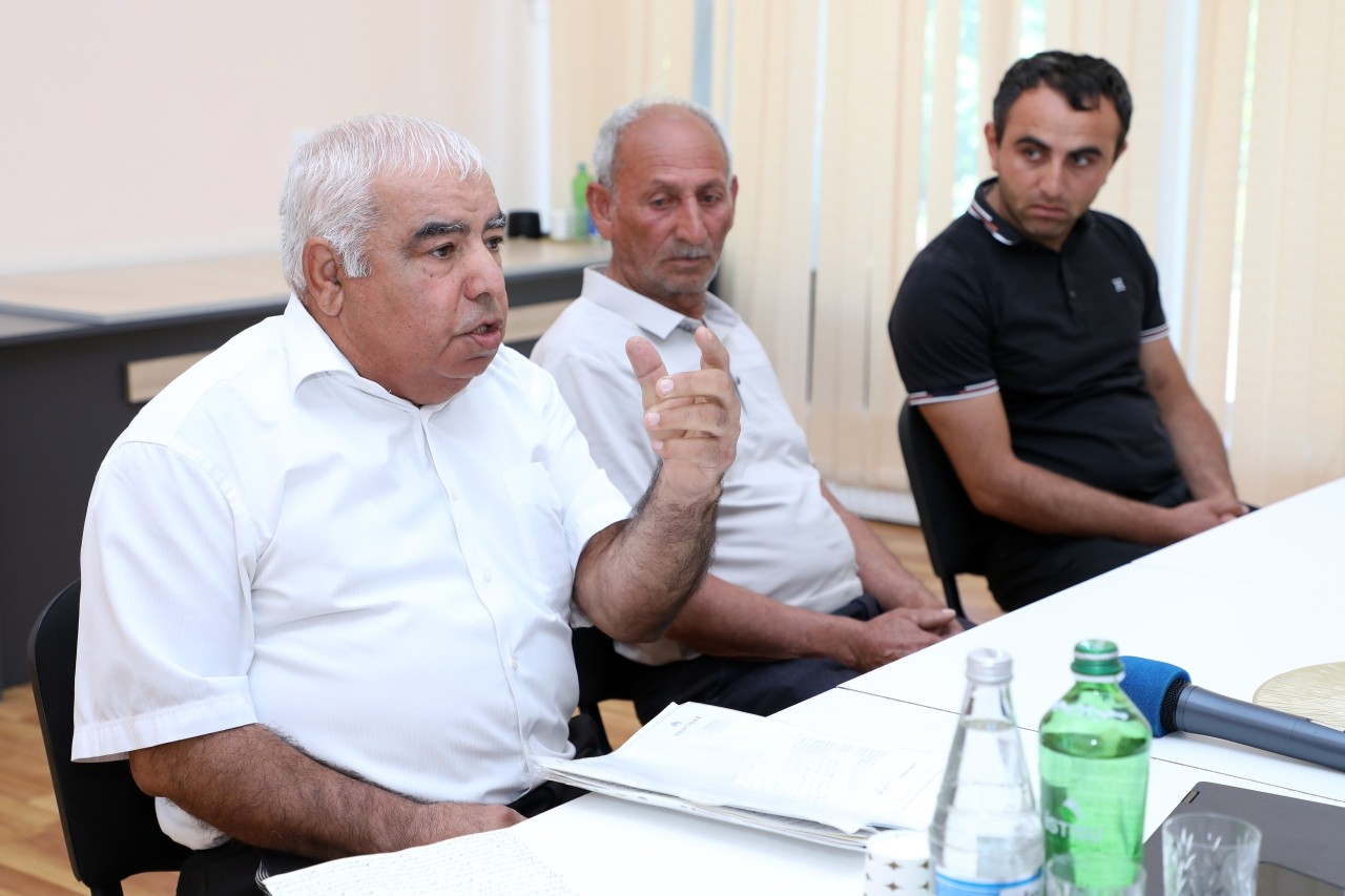 "Azəriqaz”ın baş direktoru Qobustanda vətəndaş qəbulu keçirdi - FOTOLAR
